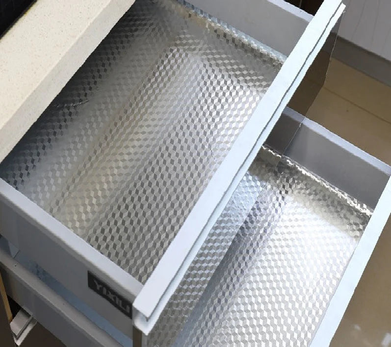 Kitchen Oil-Proof Stickers (10 Meters*40 Cm)